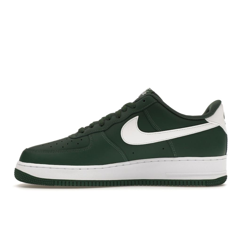 Nike Pánské tenisky Air Force 1 07 Fir Zelená Bílá FJ4146-300