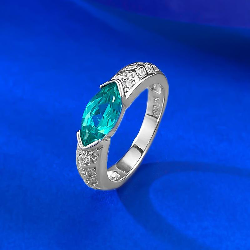 Inlaid 5 * 10Mm Horse Eye Green Diamond Personalized Ring Female Simple Daily Style