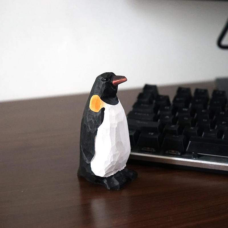 Císařský tučňák Ručně vyráběné dřevěné řezbářské ozdoby Roztomilé zvířecí miniaturní dekorace Kawaii figurka Dekorativní bytové doplňky