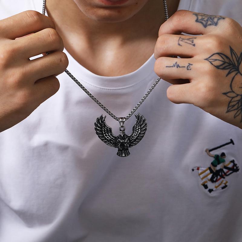 Fashionable Retro Eagle Pendant Necklace Suitable For Men And Women Hip-hop Punk Personalized Sweater Chain Daily Jewelry Gift