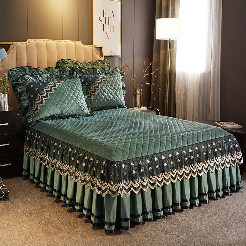 European-style Crystal Velvet Quilted Bed Skirt Single Piece Autumn Winter Thickened Lace Bedspread Bed Cover Non-slip Sheets