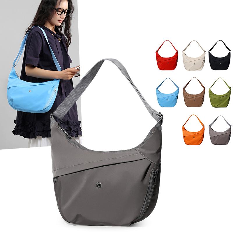

Large Capacity Crossbody Bag Women s Shoulder Bag Solid Color Hobo Bag червоний