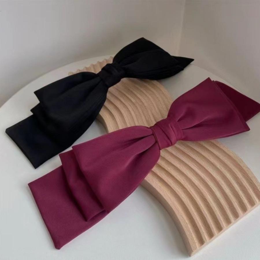 Korean-Style Satin Three-Layer Oversized Bow Hairpin with Ribbons, Perfect for Bun Hairstyles, Popular Hair Accessory with a Spring Clip