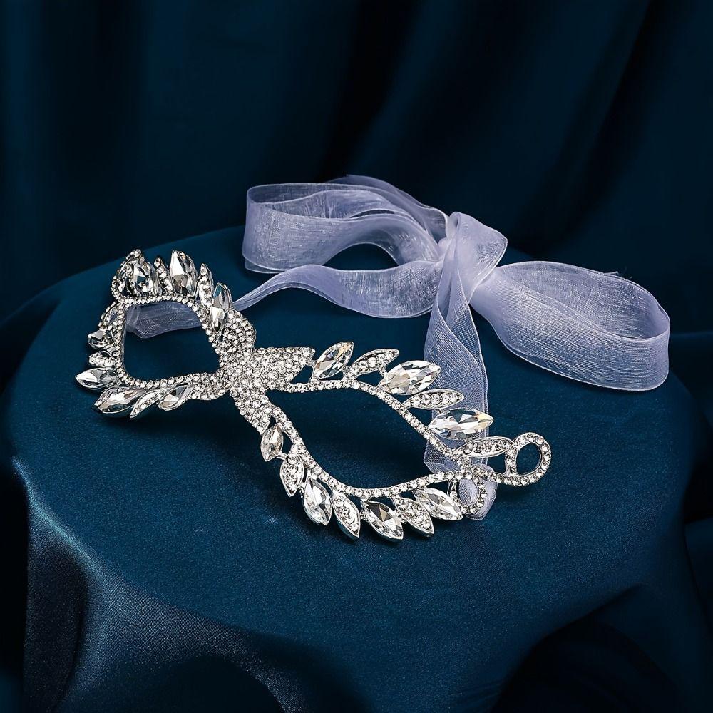 Half Face Crystal Face Jewelry Rhinestone Hollow Eye Mask Rhinestone Face Mask Pageant Event