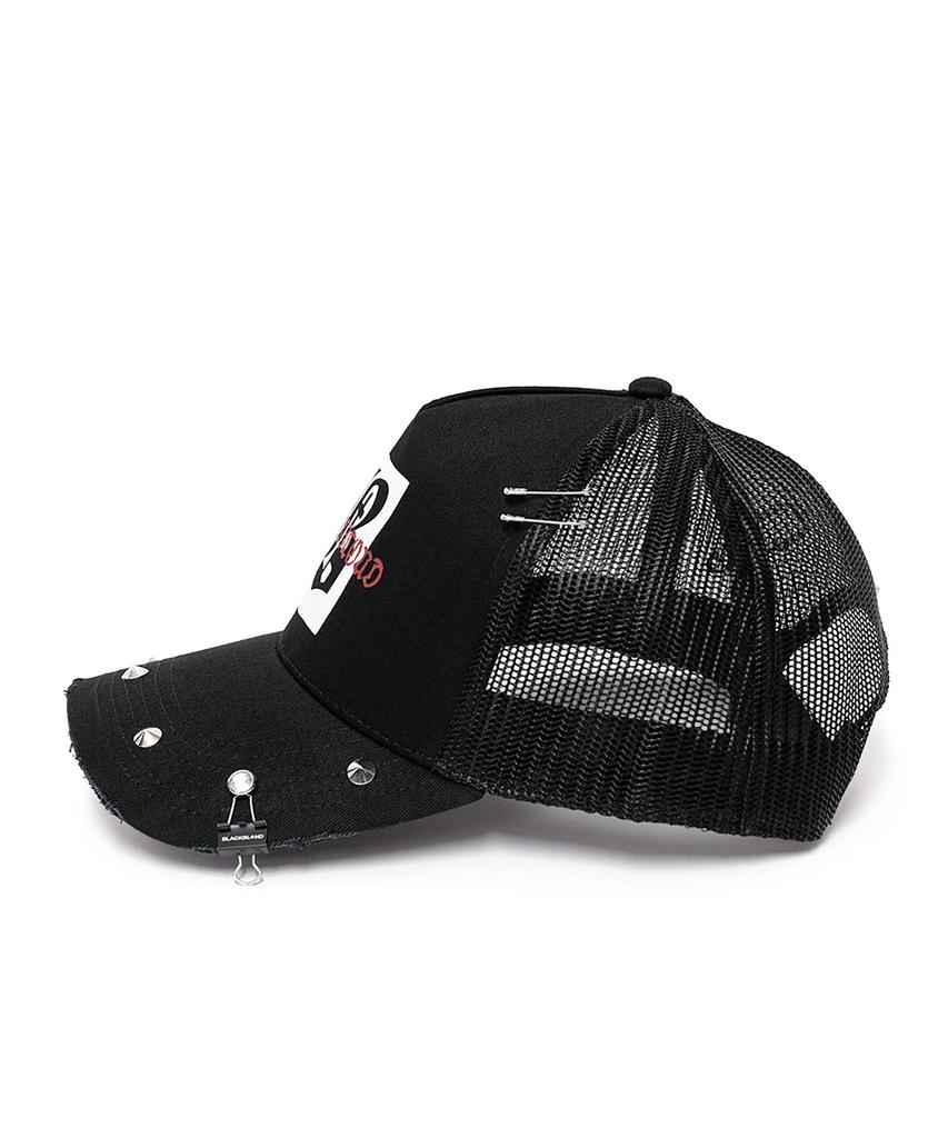 BLACKBLOND Vividi Graphic Logo Studded Trucker Mesh Cap (Black)
