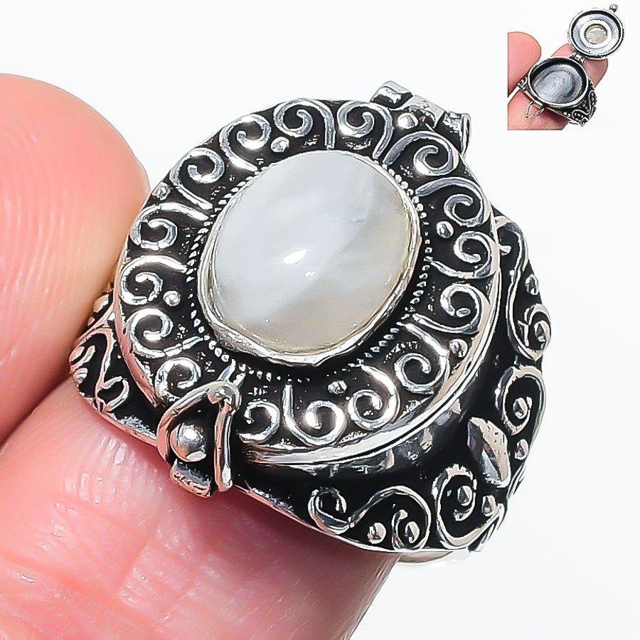 Natural Moonstone Gemstone 925 Sterling Silver Jewelry Ring Size 9.5 AR-17419