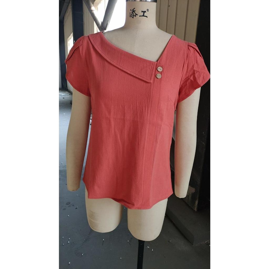Camisa Casual Chic de Talla Grande para Mujer - Diseño Ligero de Manga Corta con Pétalos, Top Transpirable de Color Puro