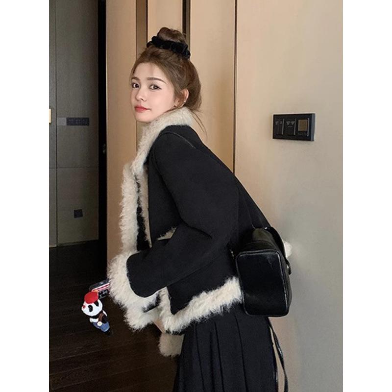 2023 Winter Women's Retro Lambswool & Cotton-Padded Jacket
