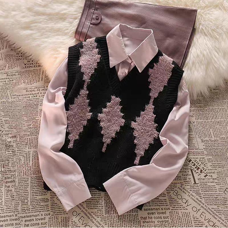 Fashion V-neck Argyle Printed Loose Women's Vest 2025 Spring and Autumn Sleeveless Elegant Knitted Pullover Sweater Tank Tops Female Clothing