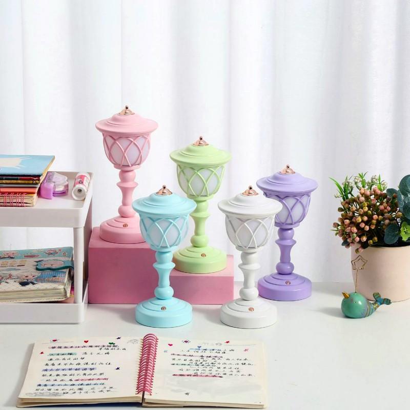 Retro Lotusblad Nattlampa Skrivbord Mini Dekorativa Ornament USB-Laddning Macaron-stil Sängbelysning Liten Bordslampa