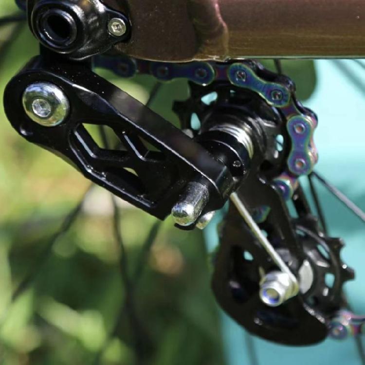 Bicycles Chain Tensioner, Bicycles Chain Guide Bike Protector, Aluminum Alloy Bicycles Single Speed Adjuster Converter
