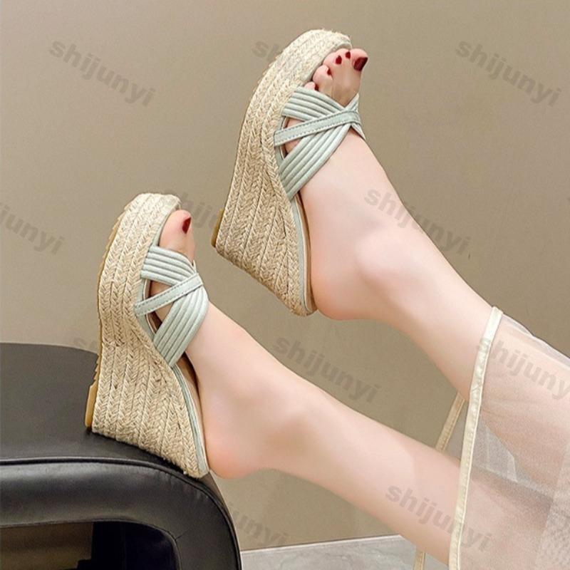 Fashion 2025 New Style Summer Solid Color Women's One-piece Thick Soled Sloping Heel Sandals Comfortable Elegant Temperament Cool Pumps