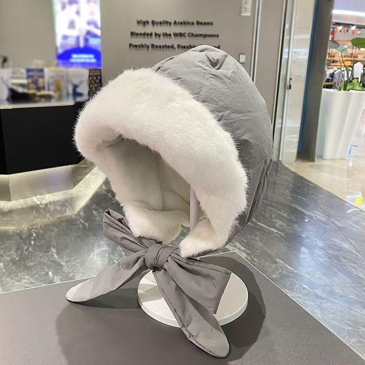 

Женская плюшевая зимняя шапка в корейском стиле с защитой ушей