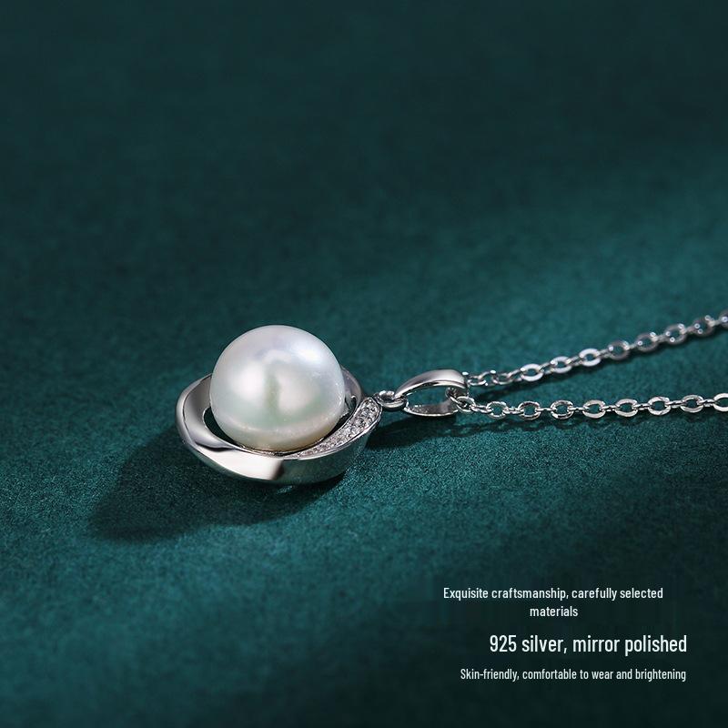 Elegant S925 Sterling Silver Freshwater Pearl Necklace - High-End Pendant for Sophisticated Style