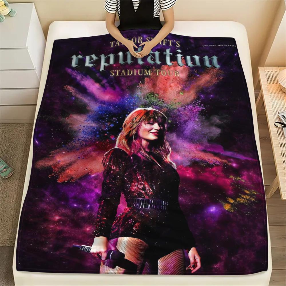 1Pc Swift Singer Print Flannel Blanket, High quality Comfortable for All Seasons, Home Decor, Warmth and Comfort, Perfect for Gifts
