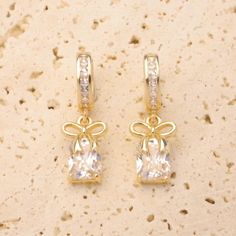1 Pair Fashion Zirconia with Bow Dangle Earrings for Women Golden Earring Jewelry Wedding Party Accessories