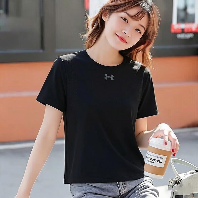 Under Armour Women s Crew Neck Short Sleeve T-Shirt Women M