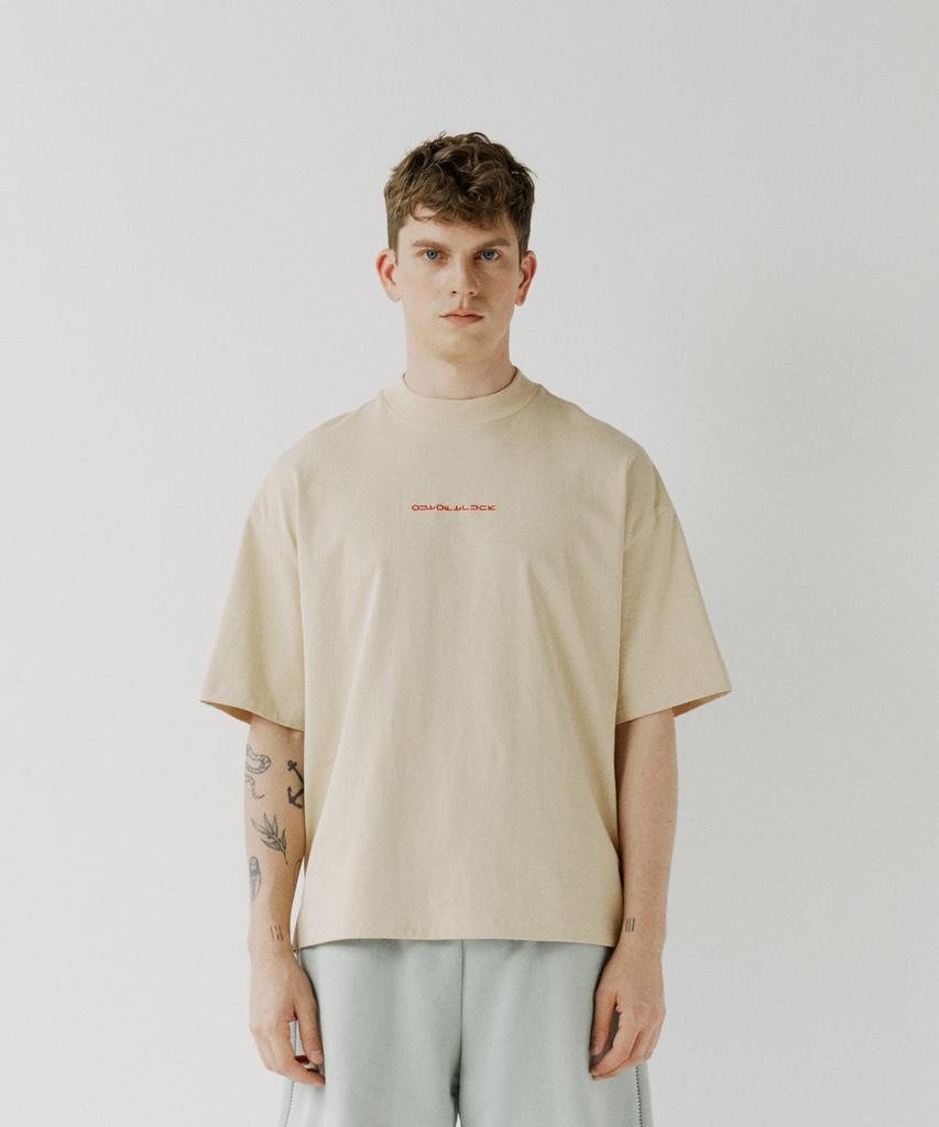 OUT OF TRUNK Oot Basic Tee (Beige)