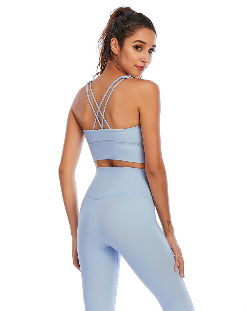 European-American Sports Yoga Set: Nude-Feel Bra & High-Waist Hip-Lift Pants
