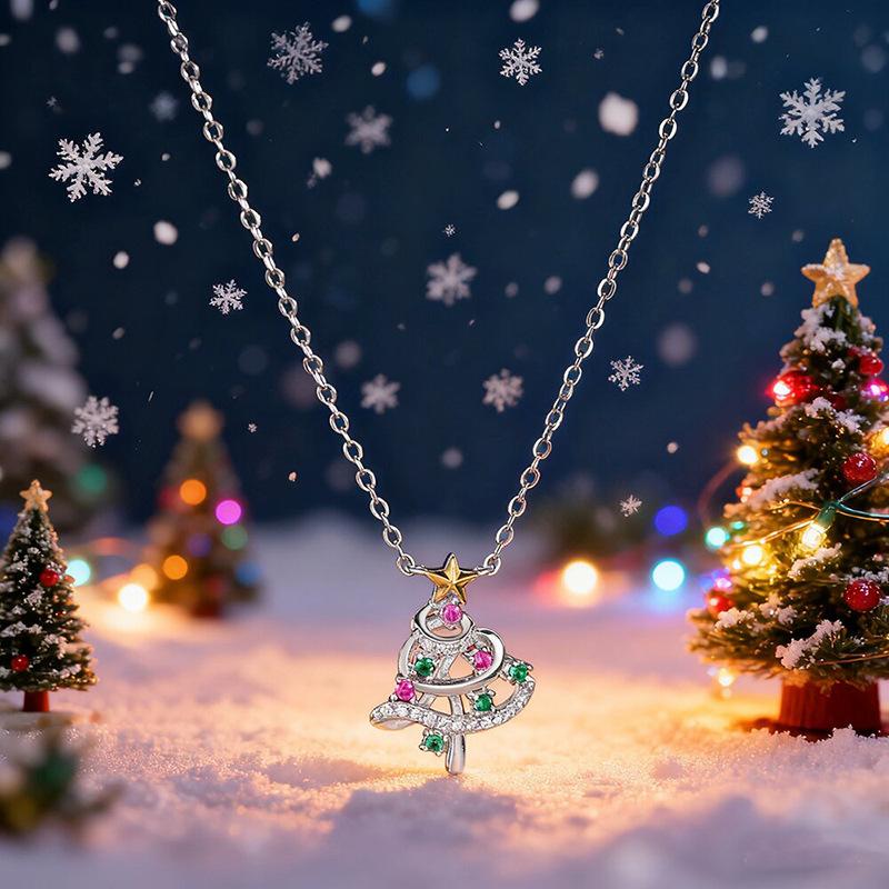 Exquisite Sparkling Zircon Christmas Tree Pendant Necklace, Suitable for Women's Christmas Party Accessories,  Gifts