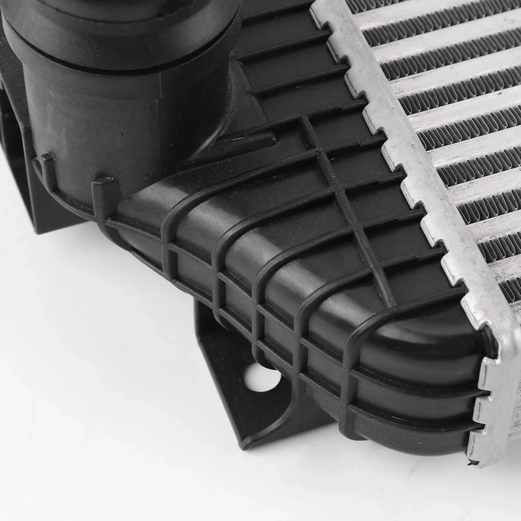 For 2019-2024 MASTER III 2.3DCI 180DCI Intercooler 144969388R