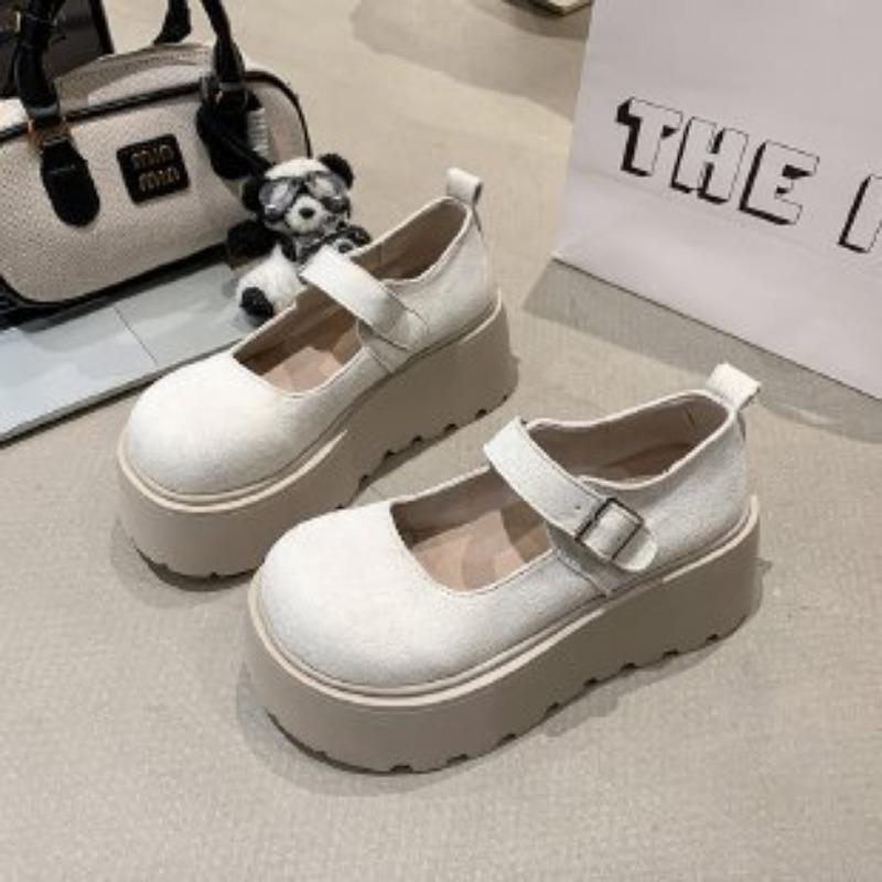 Retro thick-soled shallow-mouth single shoes women's new spring matching skirts versatile round-headed Mary Jane shoes