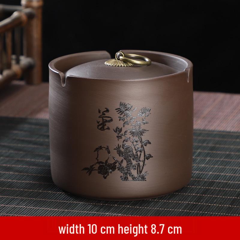 Zisha Ceramic Ashtray with Lid: Medium, Fly-Proof, Retro Home & Office Decor for Extinguishing Cigarettes.