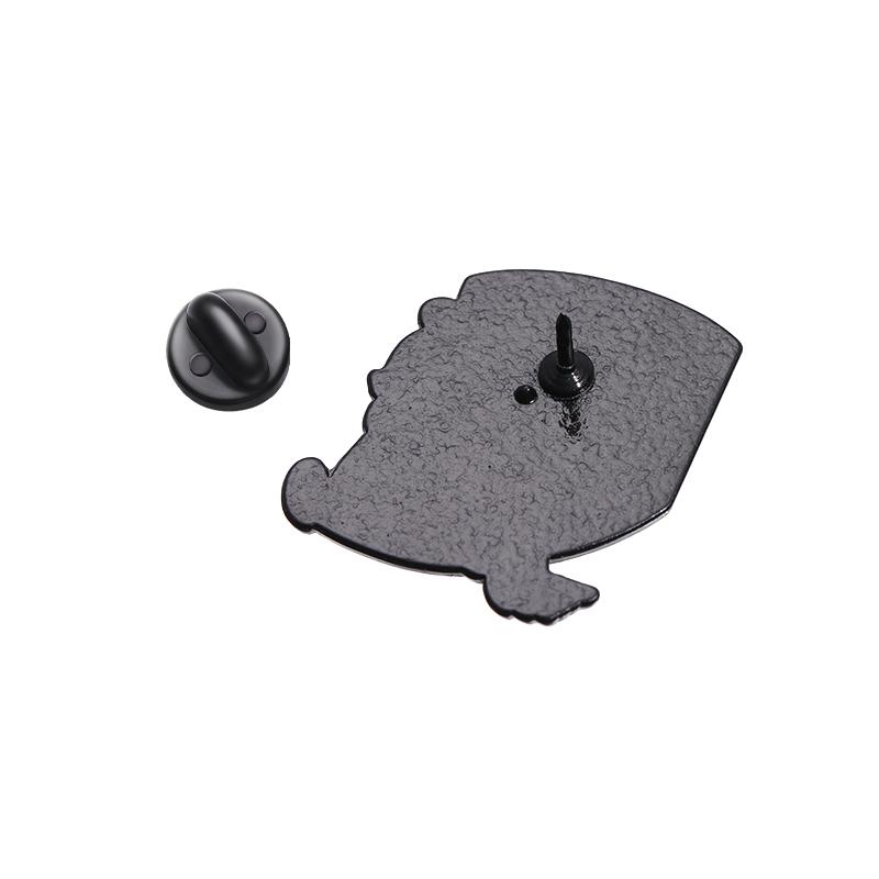 4 Stück Personalisierte Kreative Kleine Tier Niedlich Schild Abzeichen Anhänger Metallabzeichen Cartoon Kleidung Accessoires