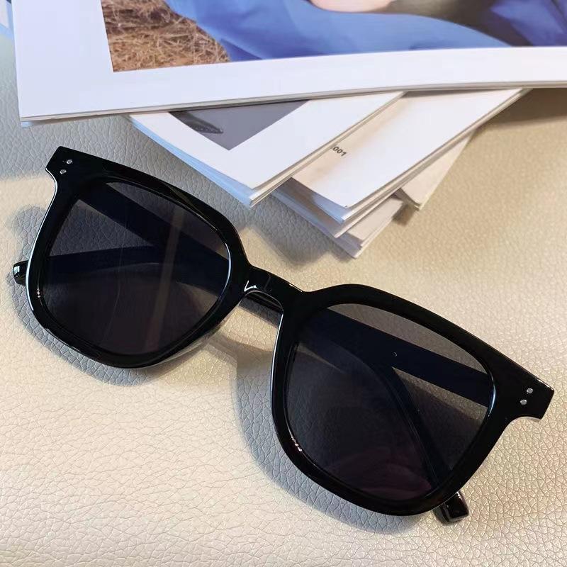 Vintage Punk Gradient Sun Glasses Personalized Car Ddriving Goggles Large Square Frame Sunglasses Women Eyeglasses UV400 New