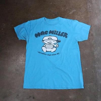 Üst giysisi – T-shirtler