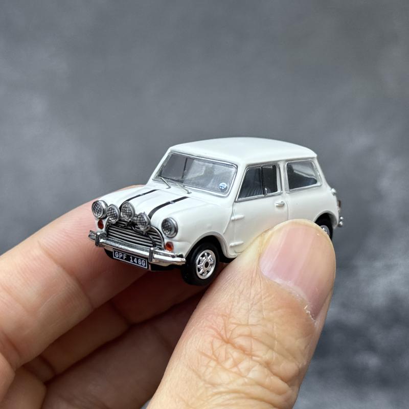 

GCD 1:64 scale Austin mini cooper S Alloy Die-Cast Model Car Static display holiday gift collection белый