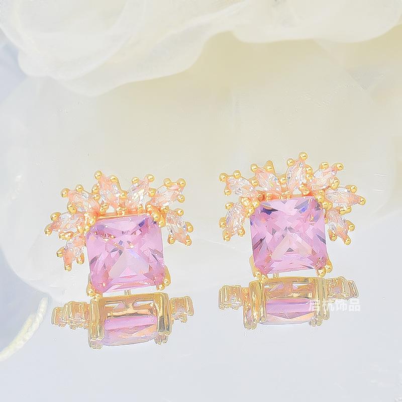 Pink Square Necklace Women'S Premium Versatile Temperament Gem Pendant Delicate Clavicle Chain Accessories