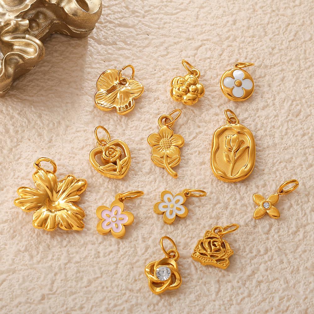 European & American Creative Floral Series Titanium Steel Pendant: Luxurious DIY Necklace & Bracelet Accessory.