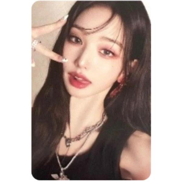 IVE I'VE MINE 1st EP OFFICIAL PHOTO CARD