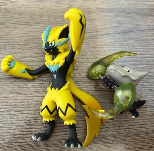 [USED] Zeraora Action Figure, Approximately 10cm