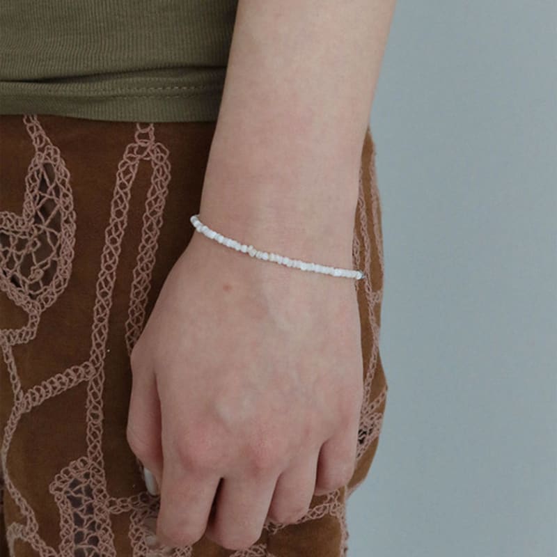 August Harmony Tiny Beads Bracelet / 4color