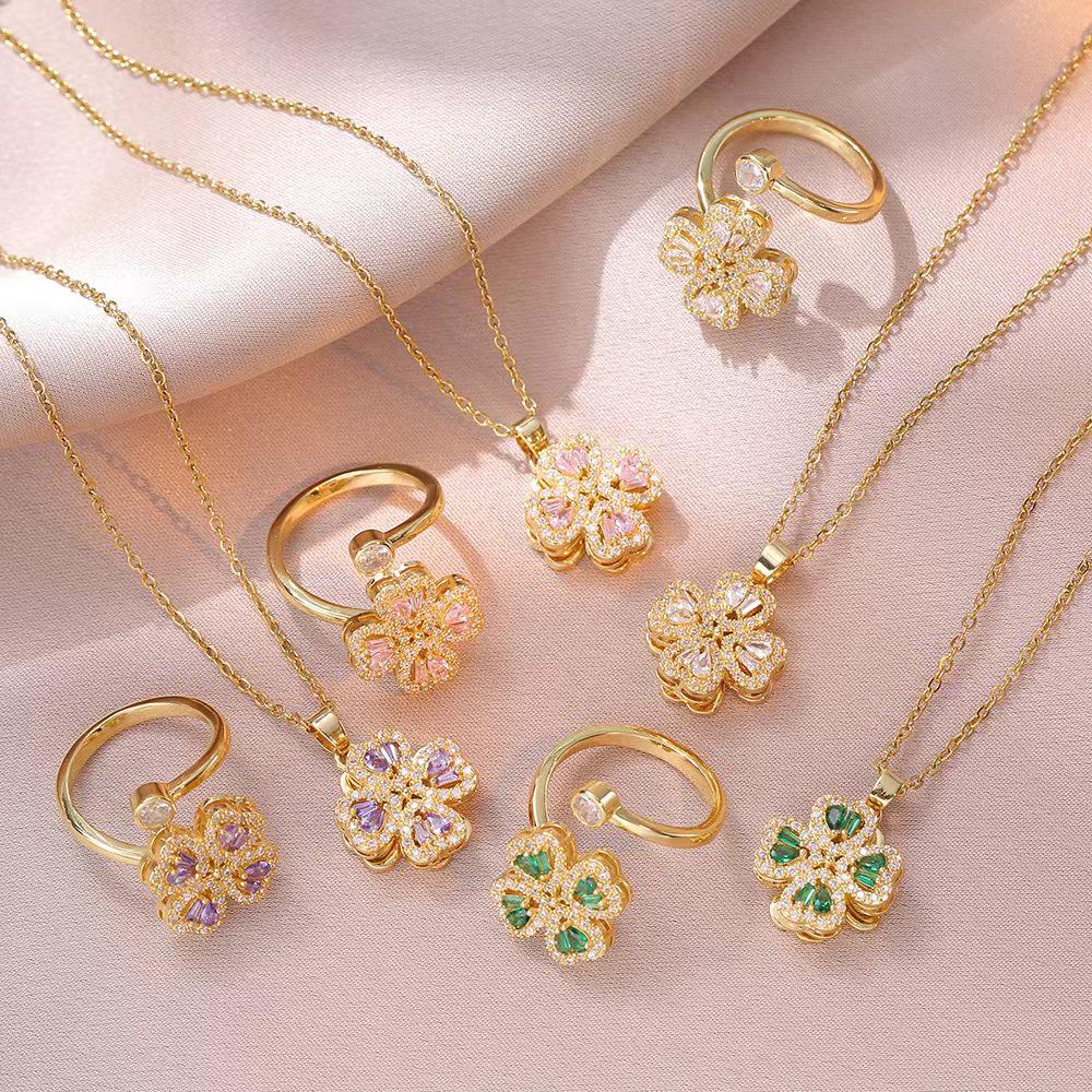 

Women s Zircon Rotatable Peach Heart Ring & Clavicle Chain Necklace Set