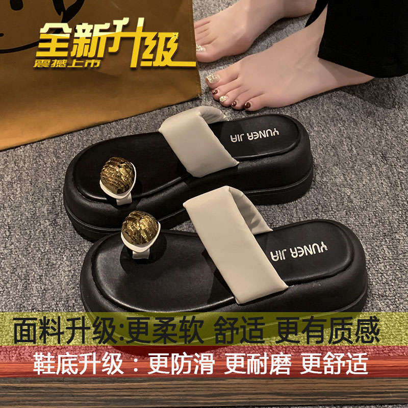 

Feeling of stepping on shit! Non-slip thick bottom with rhinestone toe sandals women s summer wear French fairy style slippers 40