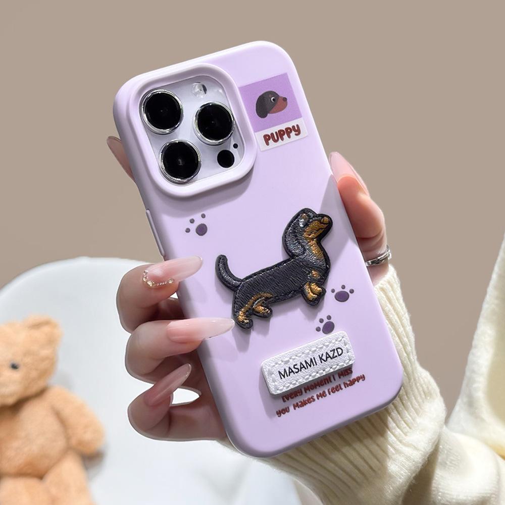 Applicable to Apple 16/17Promax mobile phone case embroidered dachshund soft case iPhone15/14 anti-drop protective case