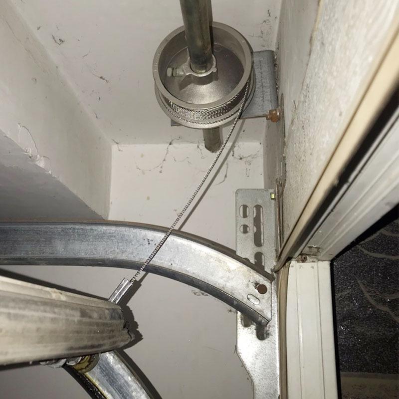 Set Puleggia Elettrica Telecomandata per Porta del Garage e Stendibiancheria - Ruota Guida in Acciaio con Corda d'Acciaio