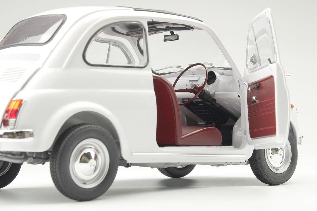 PLATZ 1/12 Scale Fiat 500F 1968 Plastic Model PIT005
