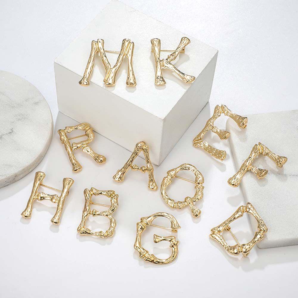

Initial Zinc Zinc Alloy For Women Girl Letter Metal Gold Color Jewelry Brooches Pin Accessories Corsage G