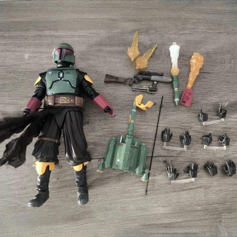 

IN STOCK Original Mafex 1.0 Anime Figures Din Djarin Figure No.201 Boba Fett Action model Boys Collect Statue toys Gift