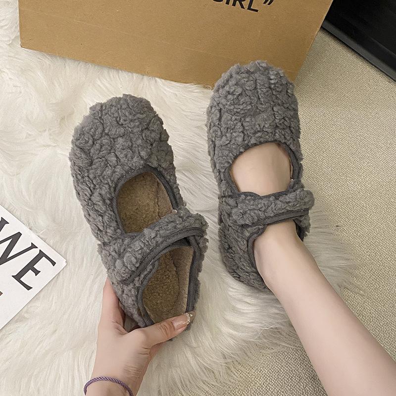 Mao Mao Shoes Women Wear In Autumn and Winter 2025 New Korean Version Fashion One-word Buckle Lamb Wool Velvet Flat Cotton Shoes