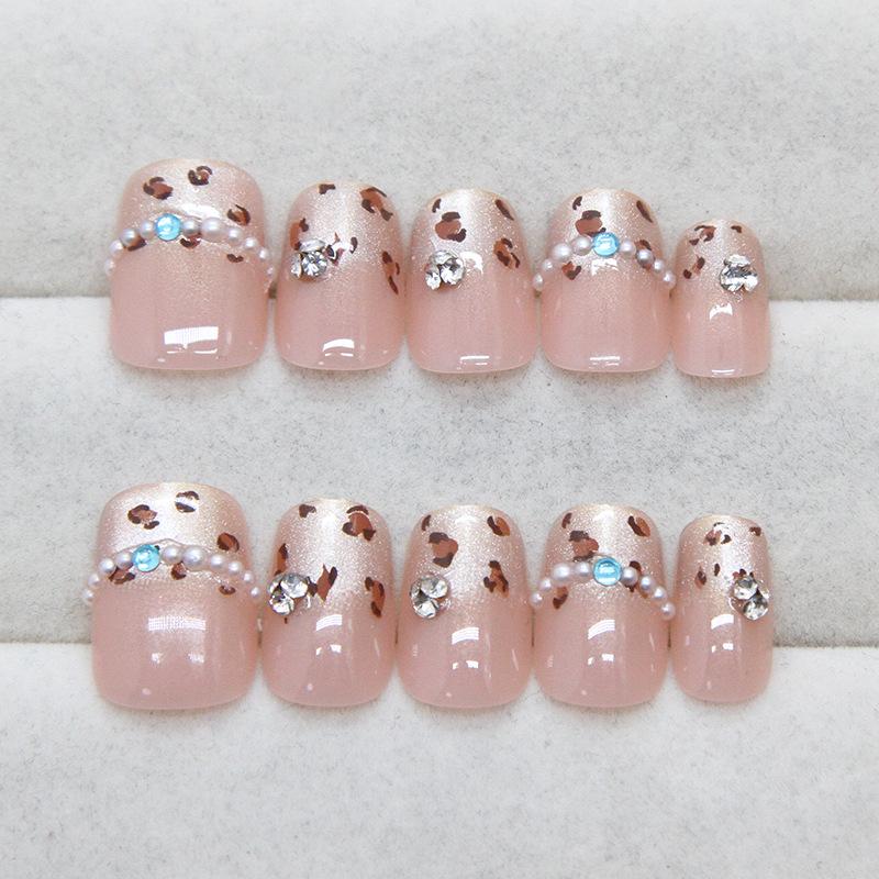 24 Pcs Sweet and Cool Leopard Print Gradual Change French Pearl Blue Diamond Fashion Girl Versatile Flash Manicure Patch Diamond 24 Pieces