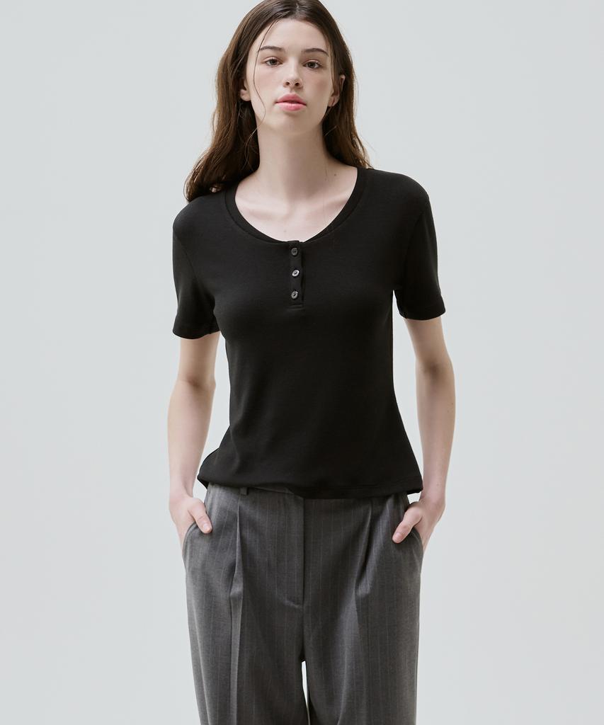 Deuloupisumeon Bay Henley Neck Short Sleeve T-Shirt [White]