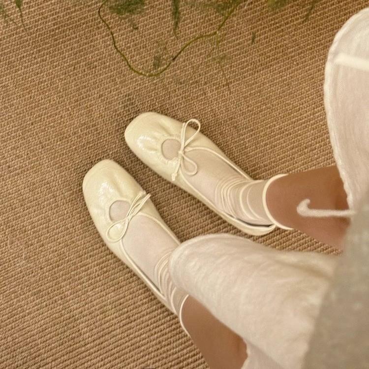 Flat-bottomed French Gentle Evening Shoes Women's Shoes 2025 New Summer Soft-soled Versatile Grandma Shoes with Skirts Single Shoes