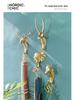 Antler Adhesive Entryway Key Hook – No-Drill Wall-Mounted Decorative Hook