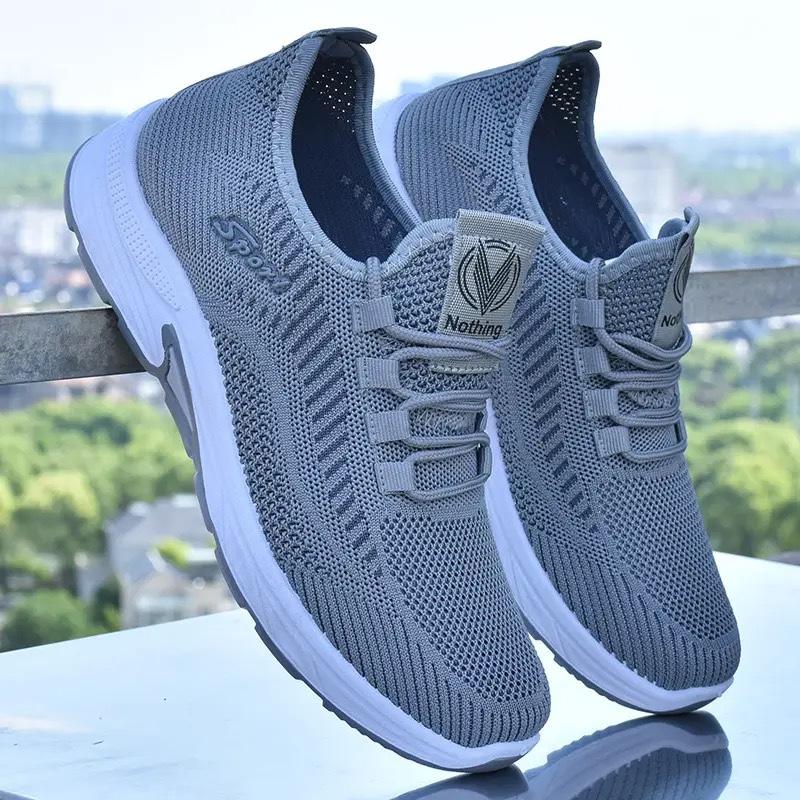 

Anyang Hydrogen Fast Summer Mesh Breathable Thin Soft Bottom Non-slip and Wear-resistant Casual Sneakers Daddy Shoes 38