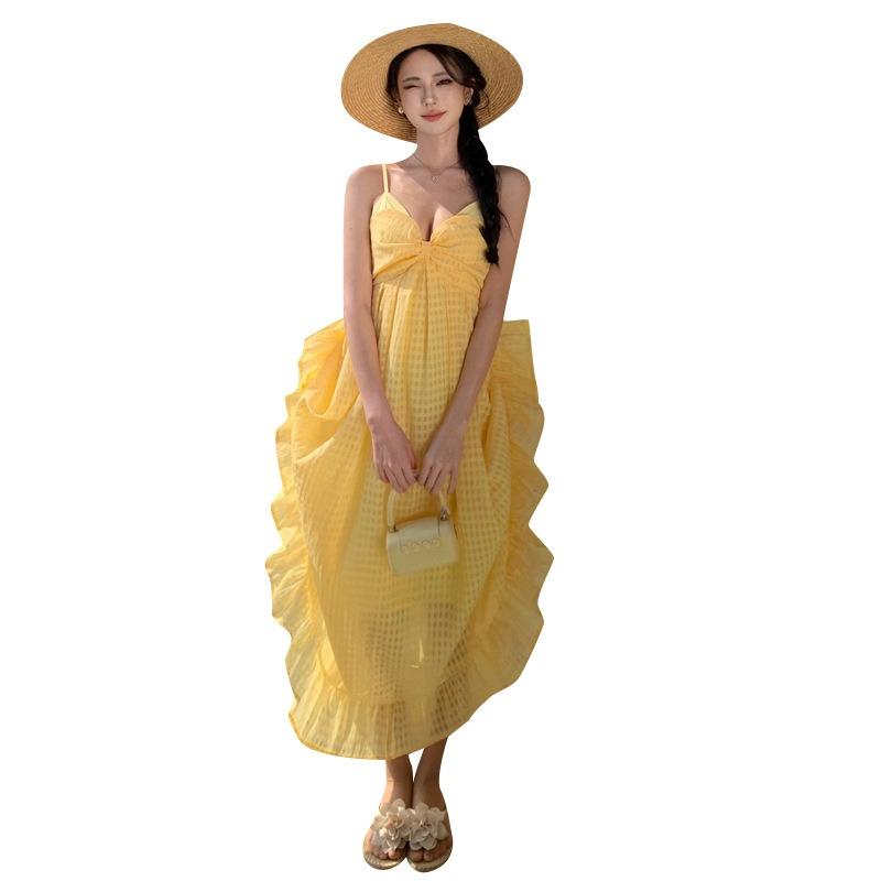 Photo Fairy Light Yellow Plaid Vacation Halter Dress Dopamine Island Vacation Beach Neck Dress